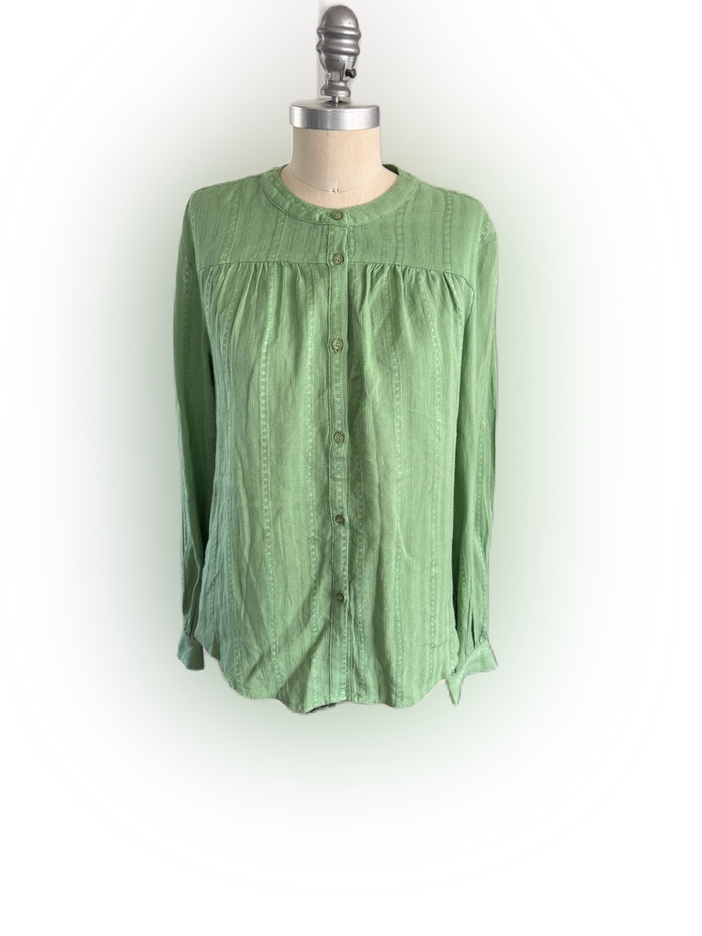 Harper Women’s Long Sleeve Button Down Green Blouse. Size Medium